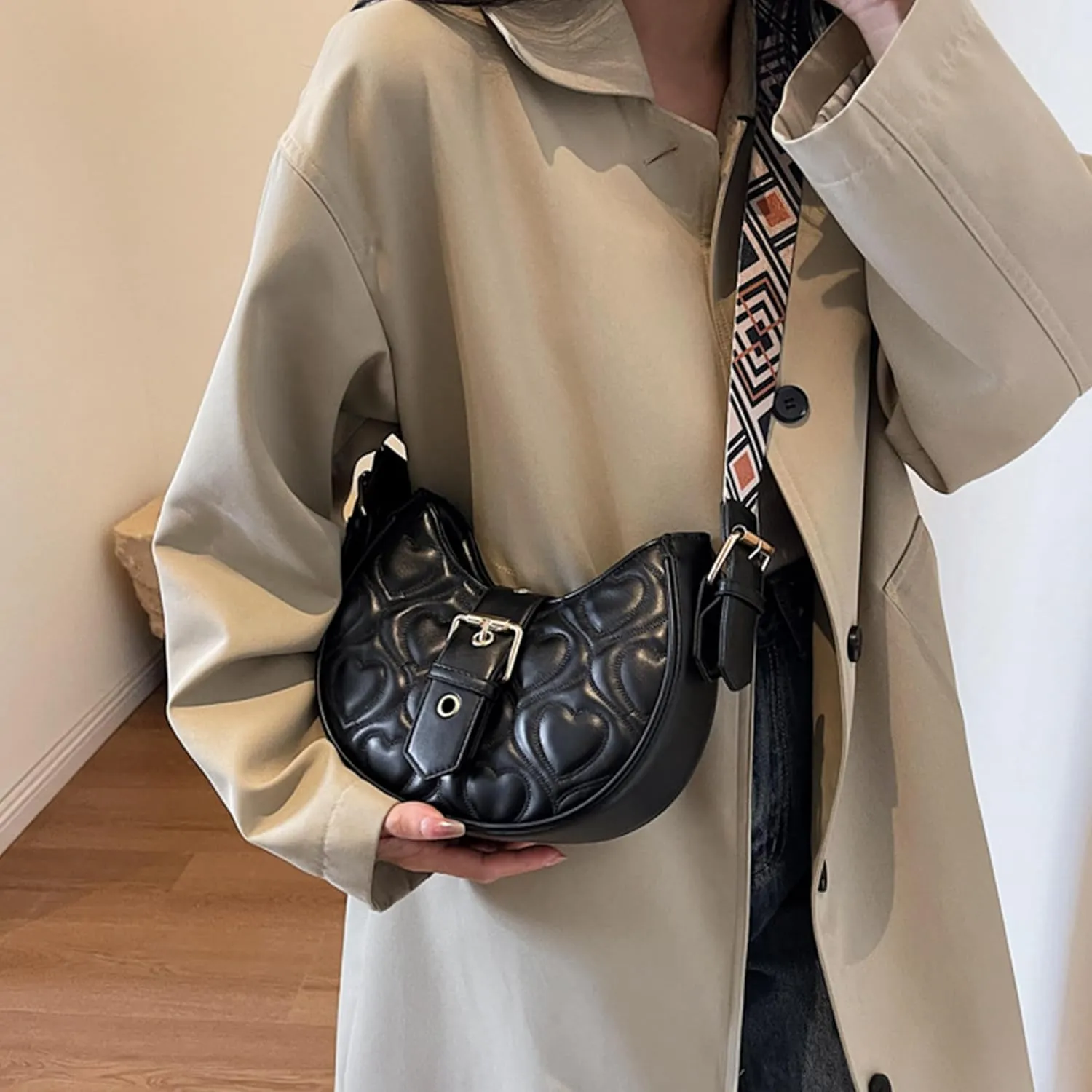 Purses for Women Quilted Crossbody Bags Crescent Hobo Y2k Purse for women Casual Handbag Satchel Bag