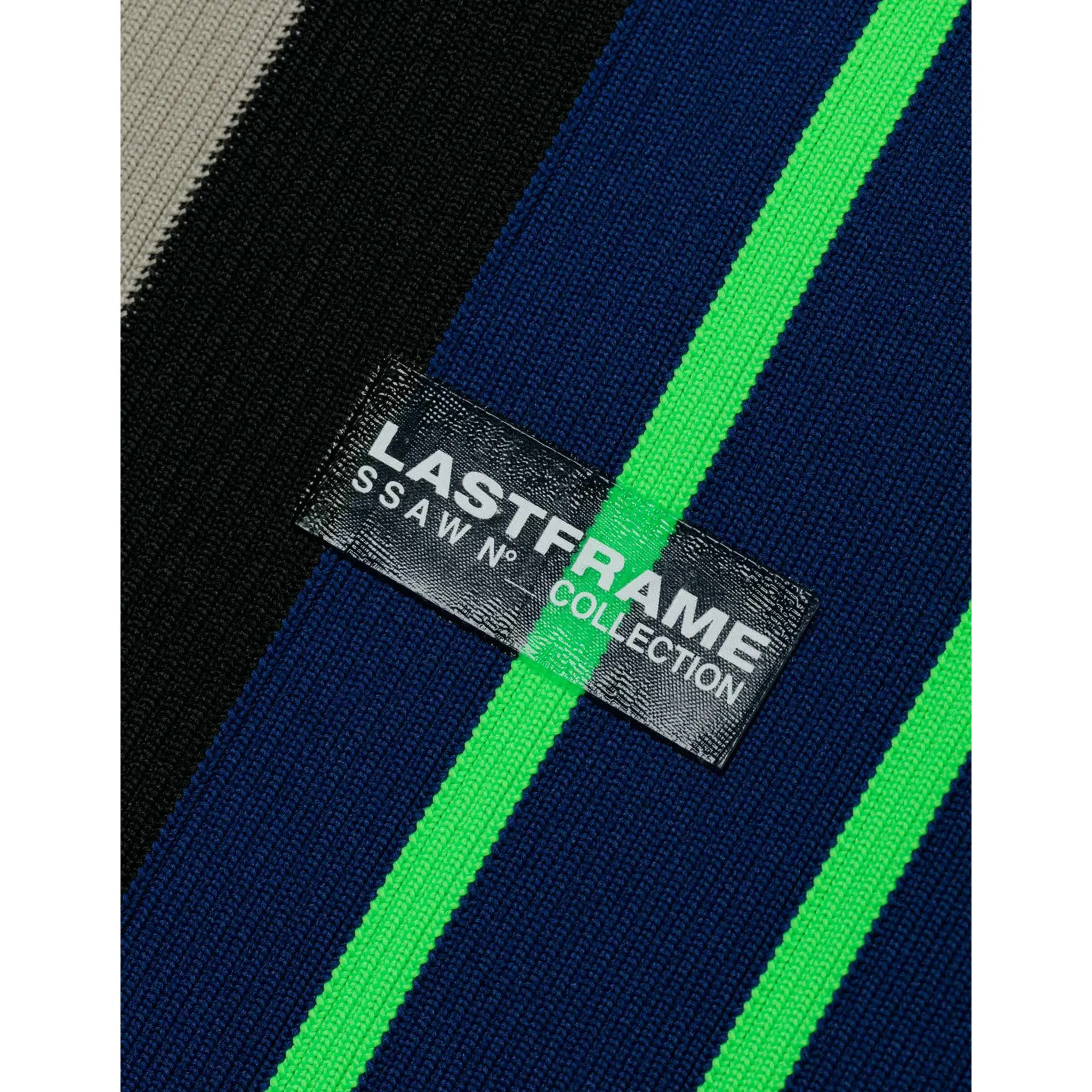 RANDOM STRIPE MARKET BAG MEDIUM / NAVY x NEON GREEN